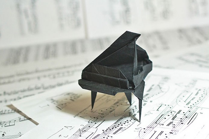 piano origami