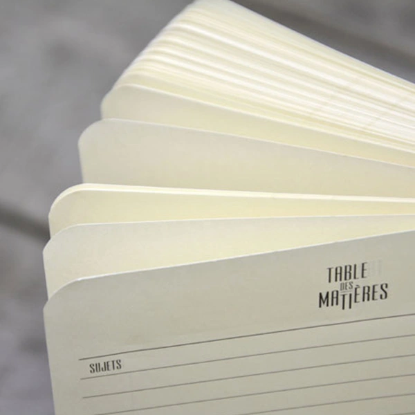 Carnet avec élastique horizontal et signet intégré – Le Papier fait de la Résistance 